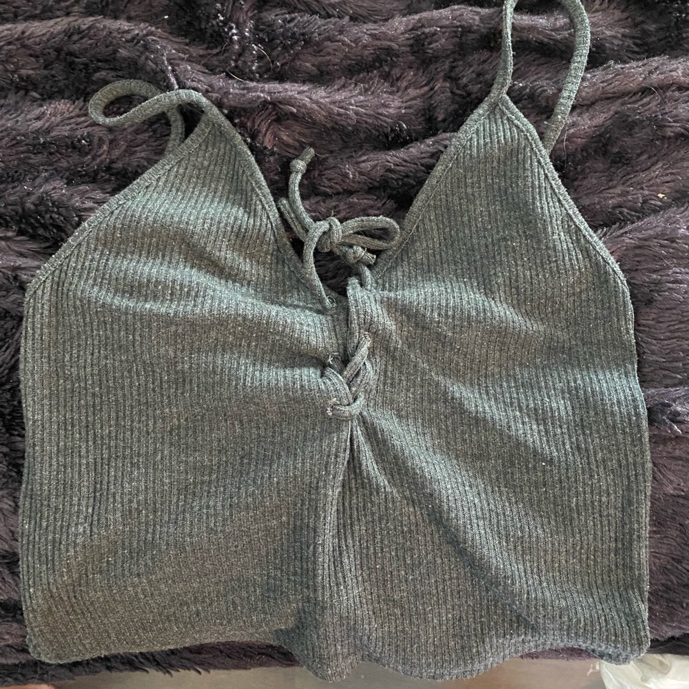 Brandy Melville Grey ribbed crop
